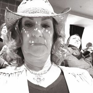 Meet your Posher, Jeanne